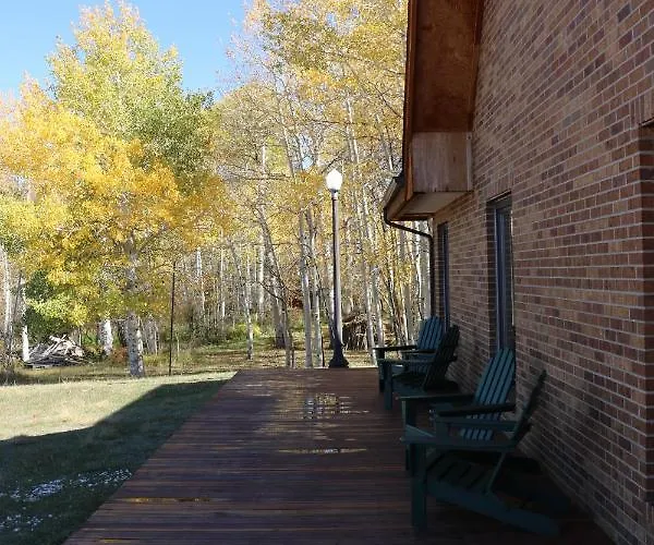 Rebel Ranch Medicine Bow National Forest Holiday home